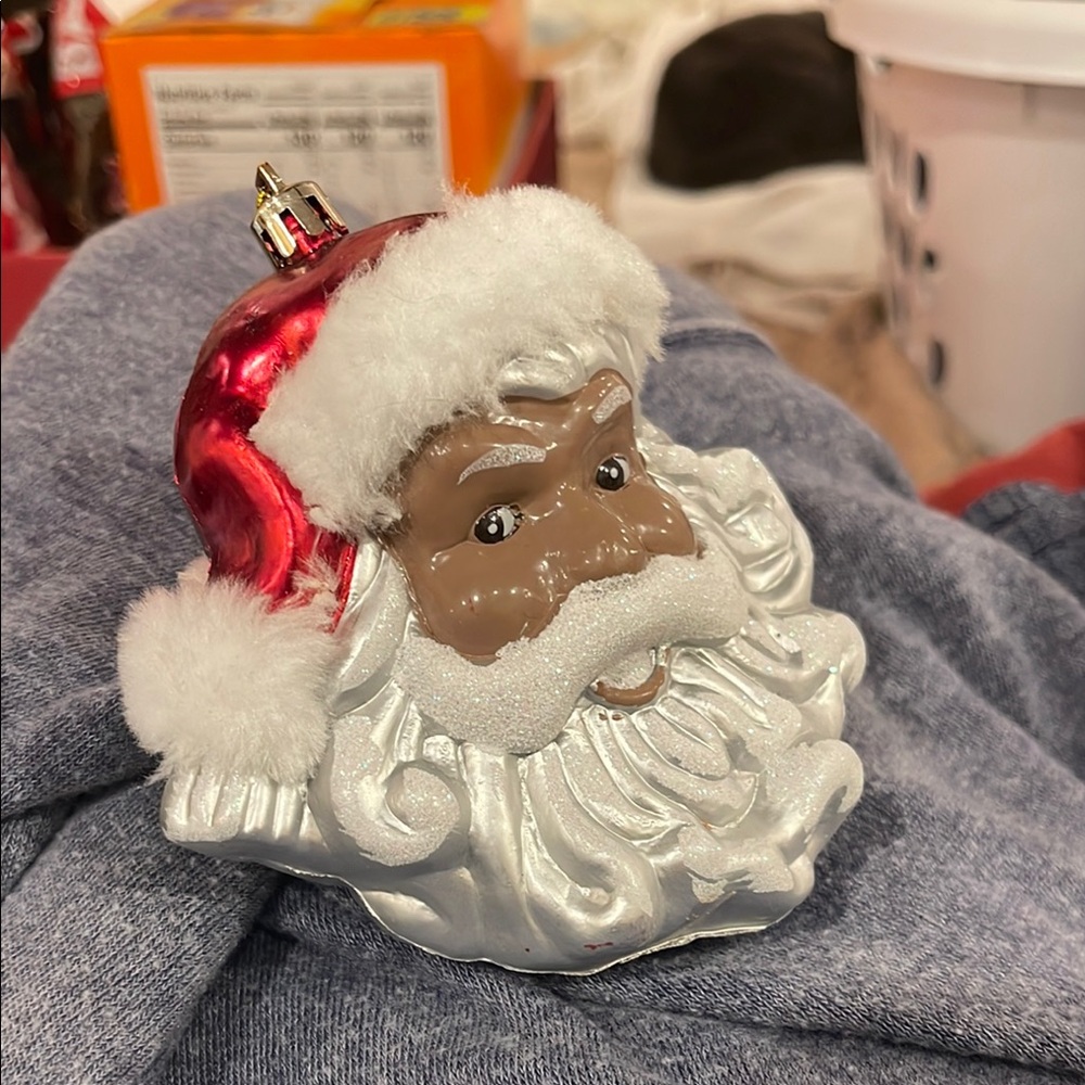 Santa Claus Christmas Ornament - Picture 3 of 3
